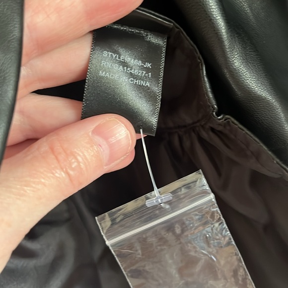 Joh. Apparel faux leather peplum jacket/top - Picture 3 of 7